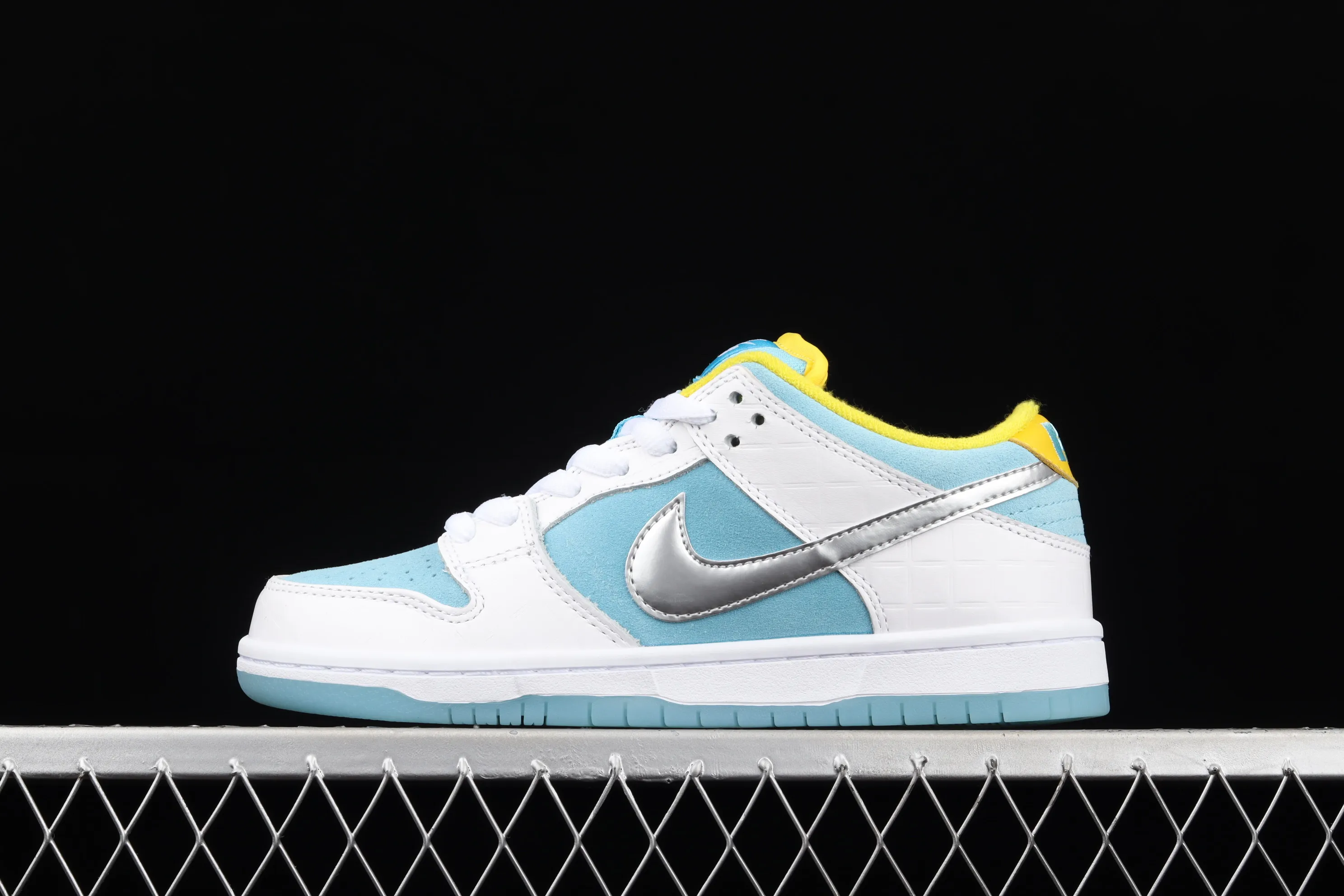 All Categories Nk SB Dunk Series Nk SB Dunk Low Low-top Skateboarding Shoes C Version Ftc Skateboarding x Nk SB Dunk Low Pro QS "LAGOON PULSE" Low-top Skateboarding Shoes DH7687-400